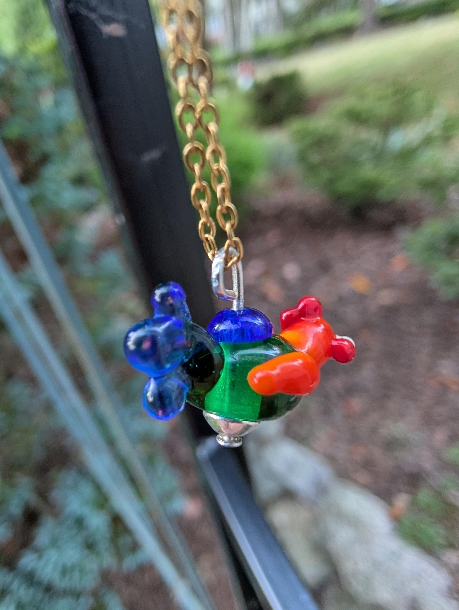 Handmade Sri Lankan/Red Junglefowl Lampworked Glass Bead Necklace